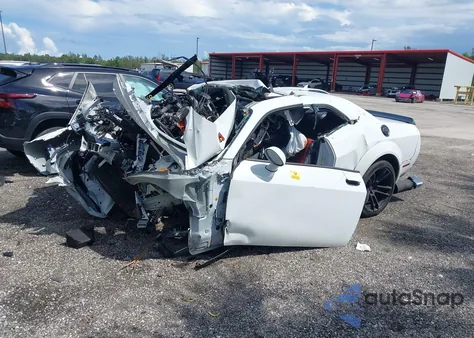 2023 Dodge Challenger R/T Scat Pack Widebody z USA, uszkodzony, nr VIN 2C3CDZFJXPH688671